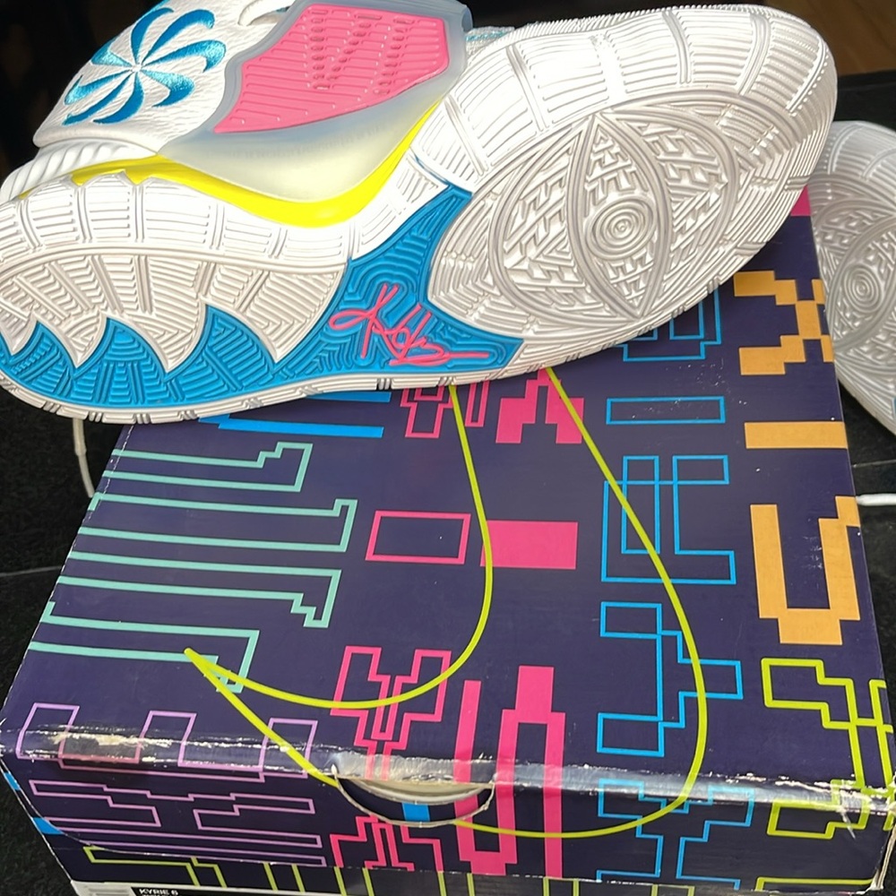 Nike Kyrie 6 White, Blue and Pink Sneakers - Picture 4 of 10